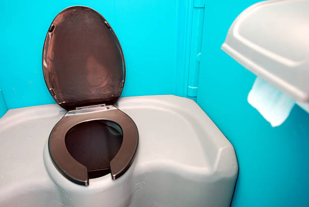 Affordable portable toilet rental in Lake Shore, UT